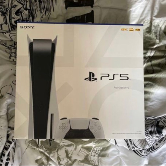 PS5 - Picture 2 of 2